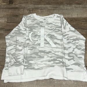 Calvin Klein Sweatshirt